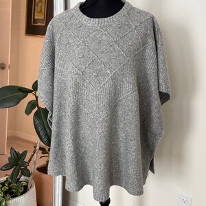 LOFT Gray Textured Knit Poncho perfect Xmas present!